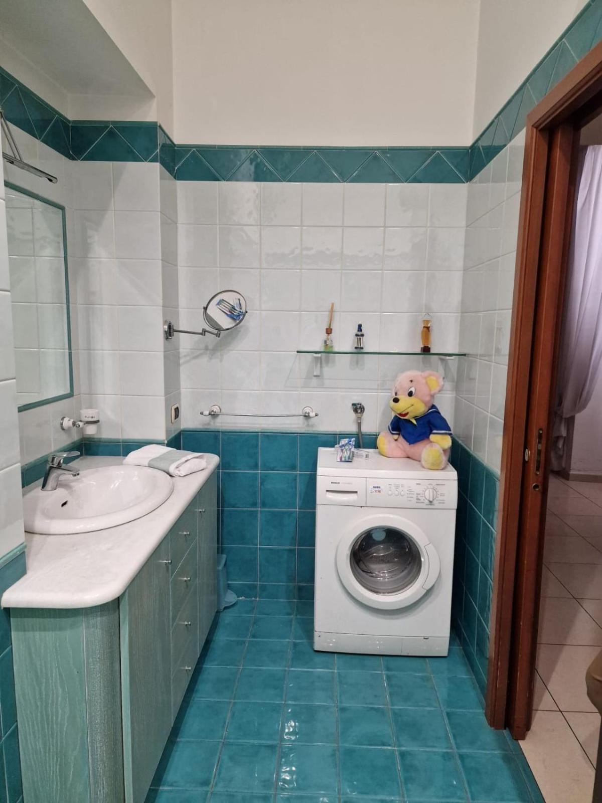 Vomero Inn Napels Buitenkant foto