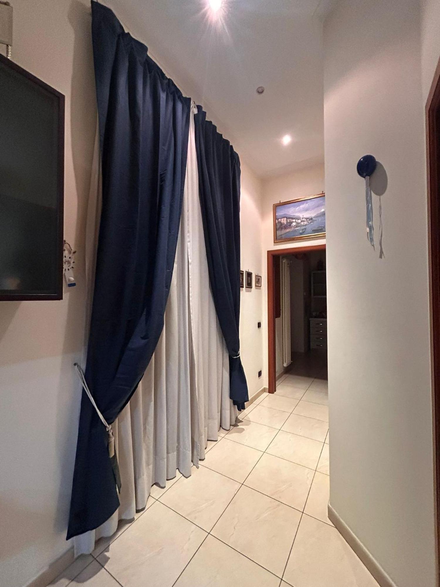Vomero Inn Napels Buitenkant foto